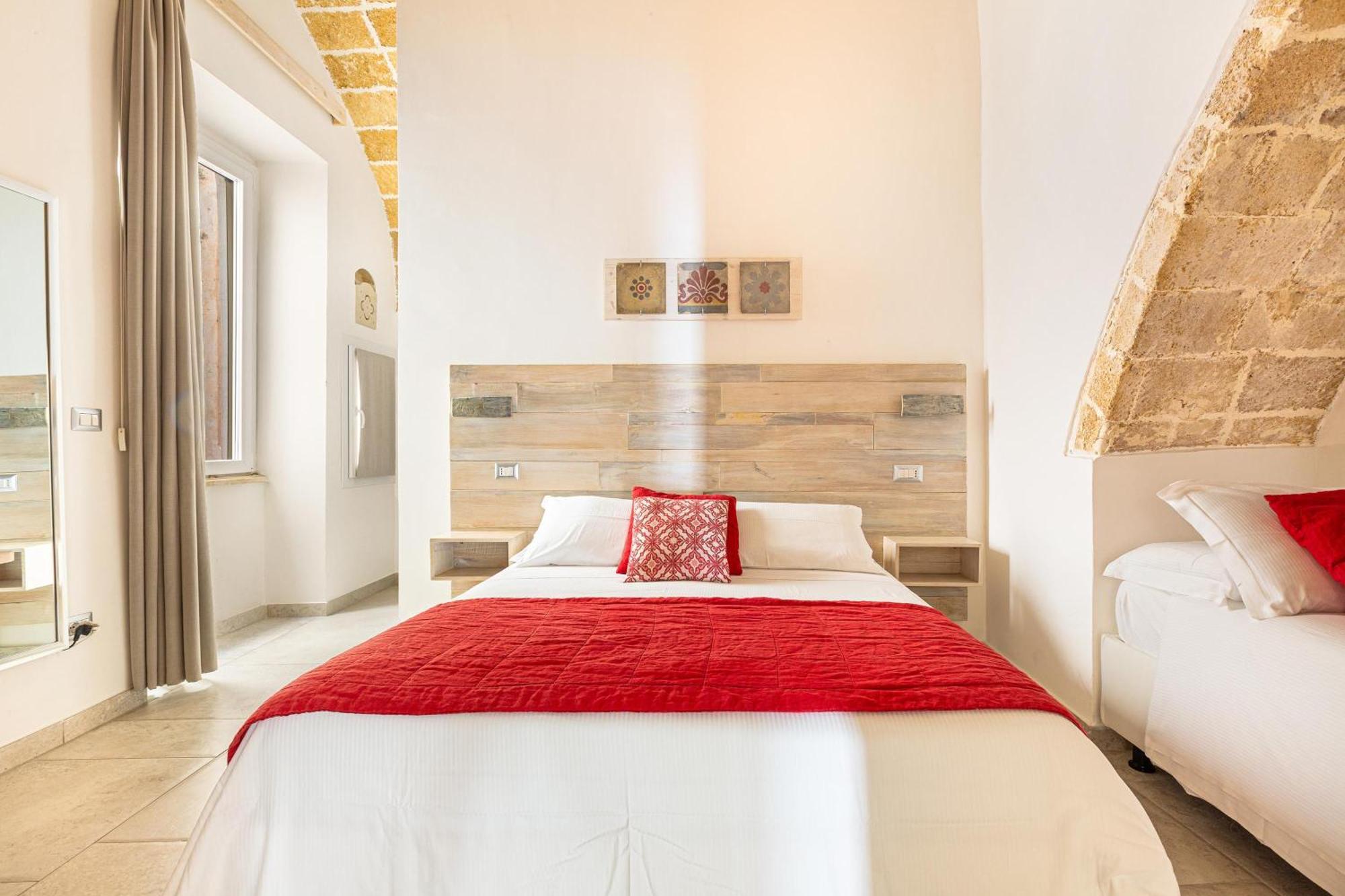 Clara Domus Bed & Breakfast Gallipoli Exterior photo