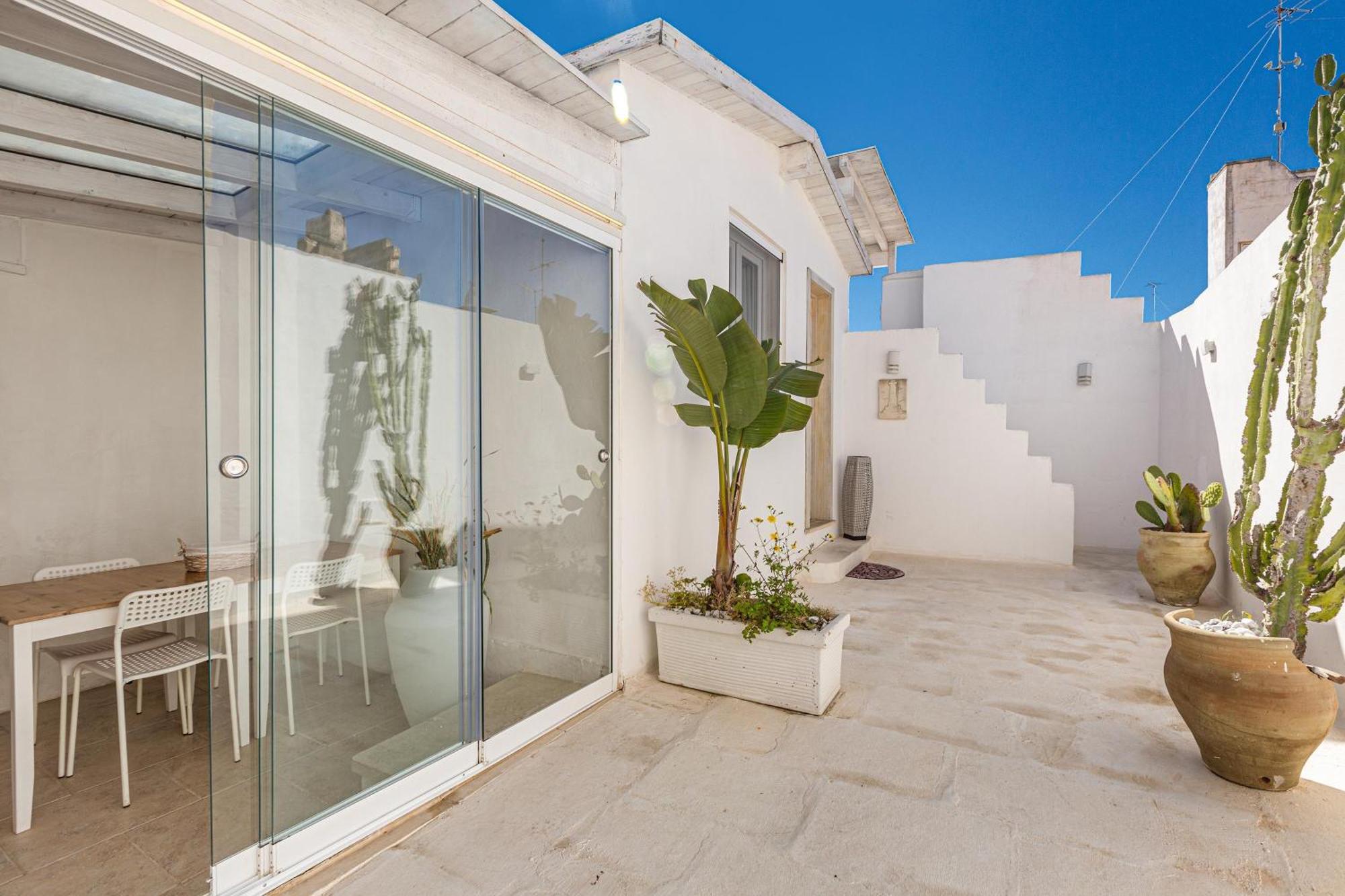 Clara Domus Bed & Breakfast Gallipoli Exterior photo